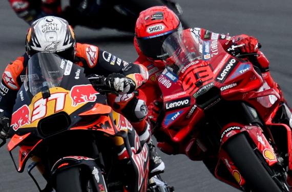 Choque de titanes en Tailandia: Marc Márquez y Acosta protagonizan una sprint de locura