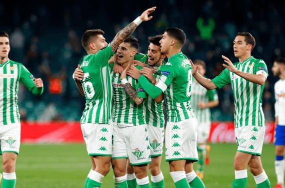 El Real Betis Balompié acelera hacia la Champions y desata la euforia verdiblanca