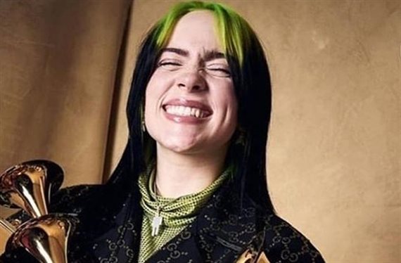 Billie Eilish saca su lado más salvaje. ¡Está que muerde!